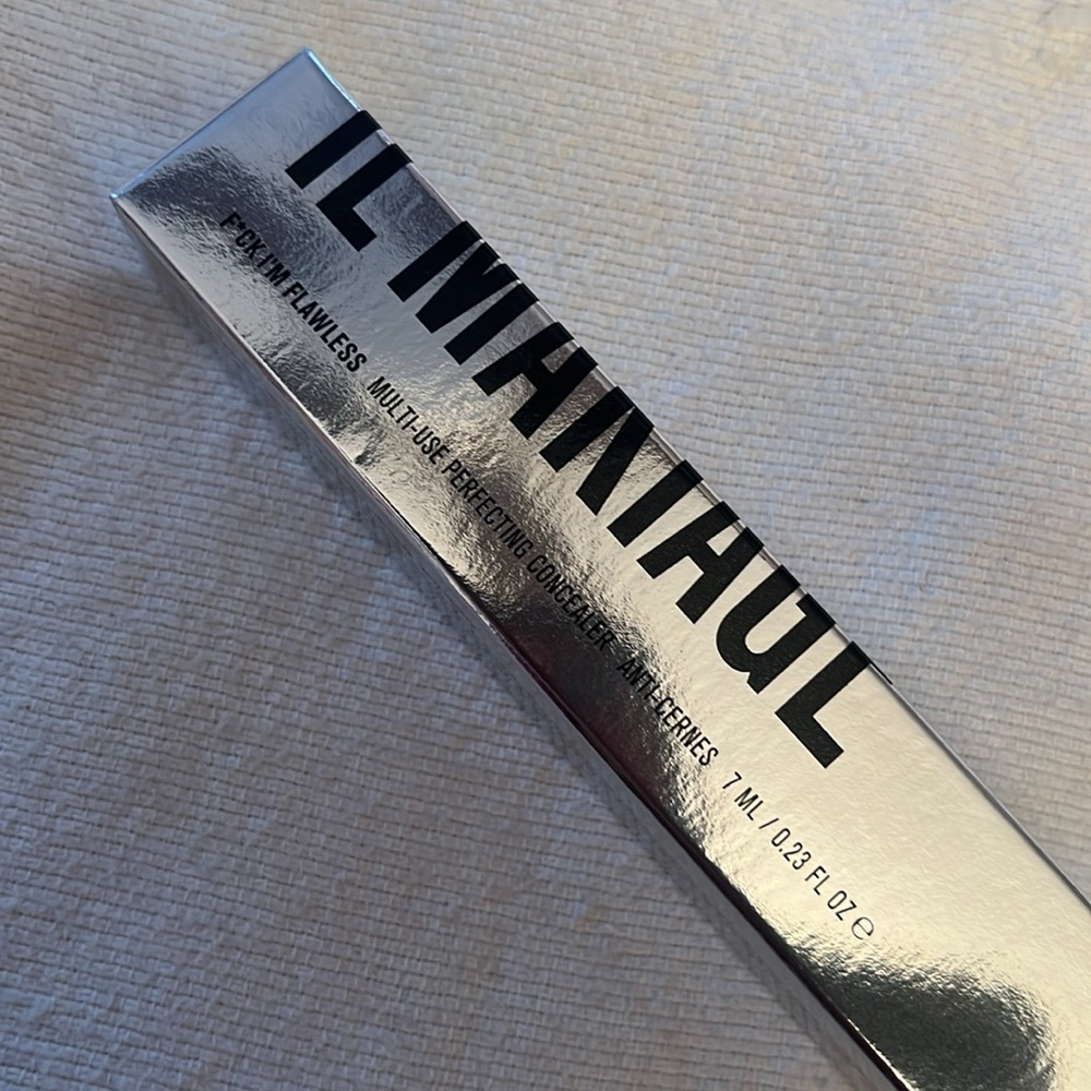 Concealer - Picture 4 of 7